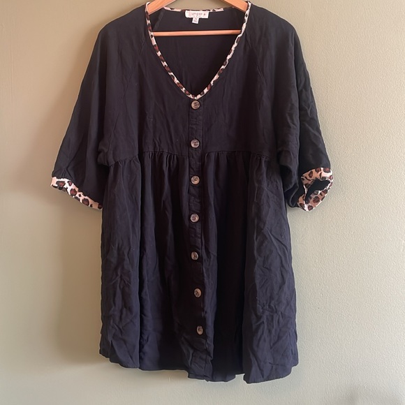 Umgee Boho Linen Blend Babydoll Black Leopard Trim Button Down Dress Sz 1X - Picture 3 of 7